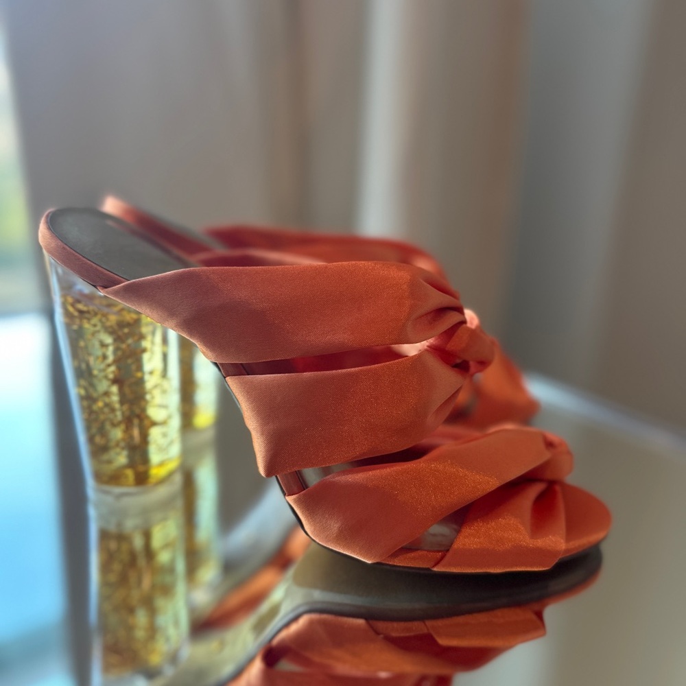 Revolve Raye Gold Flake Heel